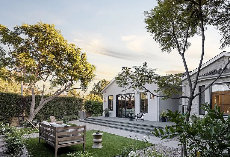 Marguerita Avenue image 1