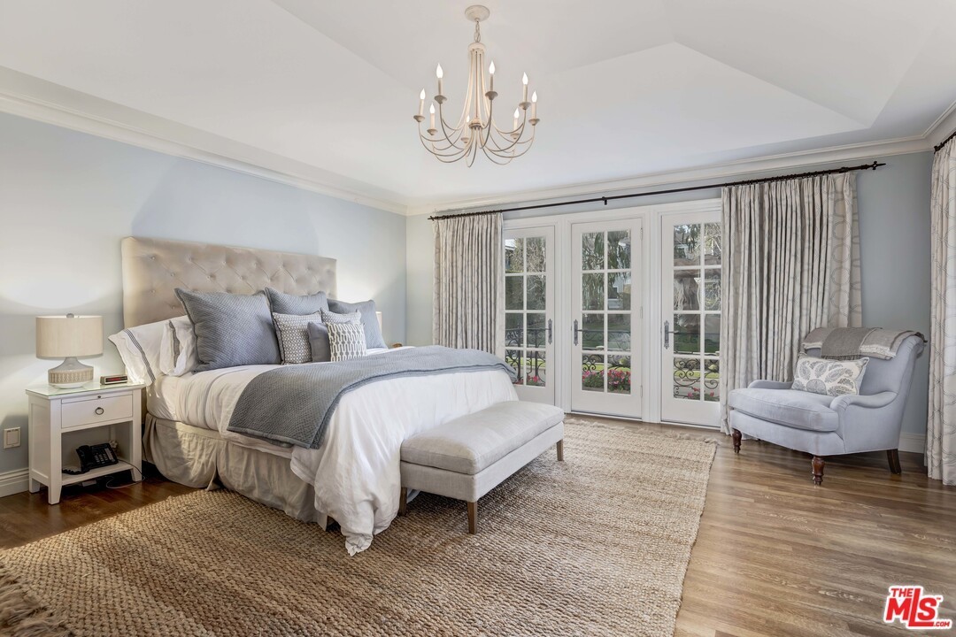 Toyopa Drive image 18