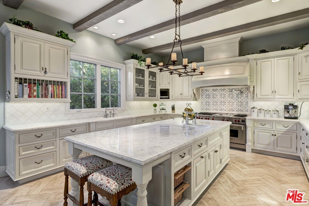 Toyopa Drive image 8