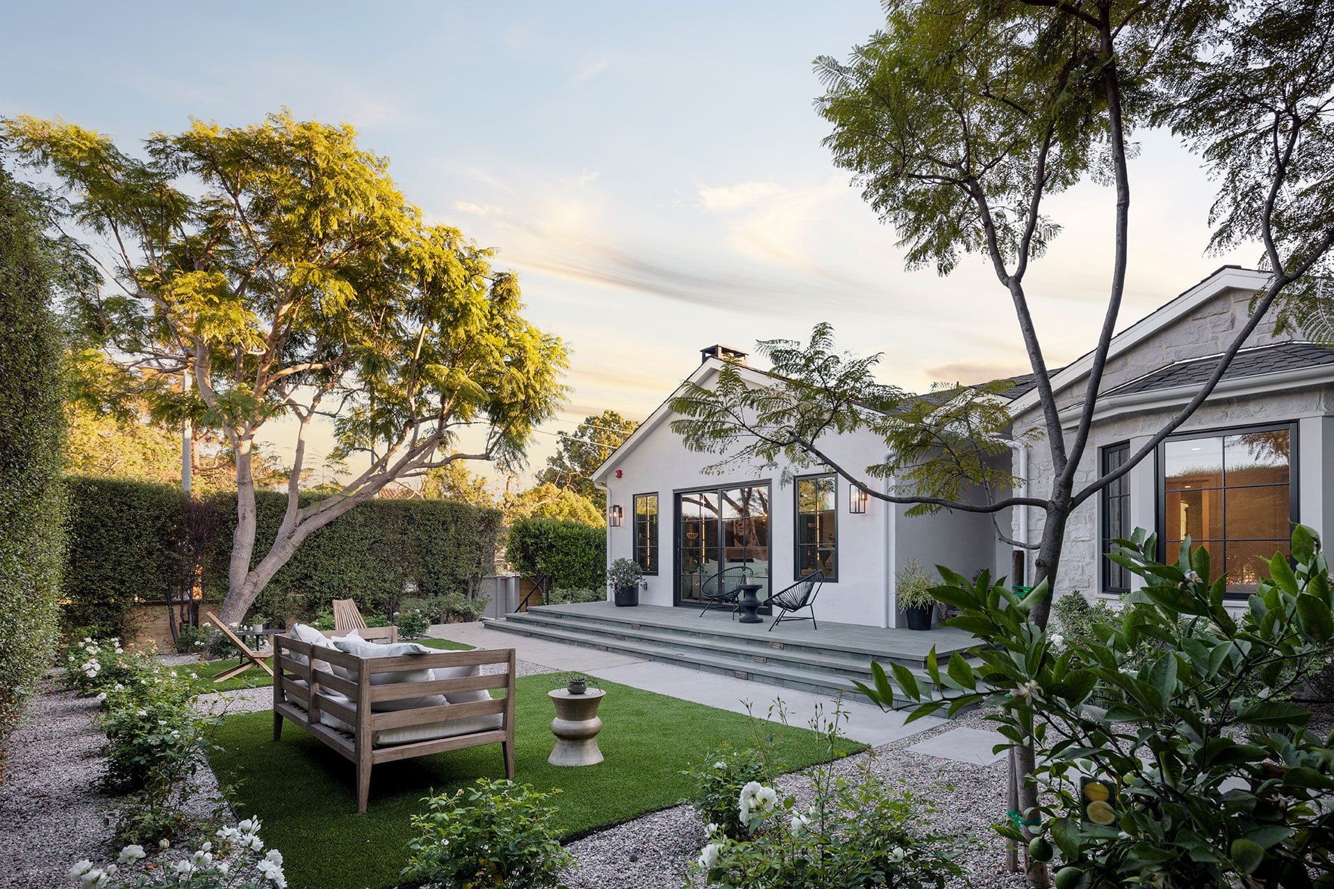 Marguerita Ave image 11