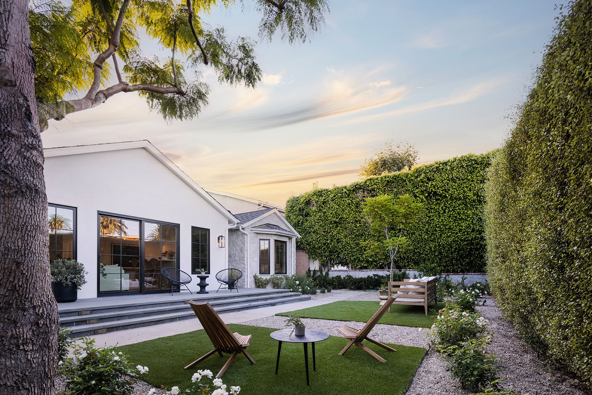 Marguerita Ave image 12